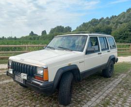 JEEP Cherokee XJ 2.1 td 5 porte 1987 (AMC)