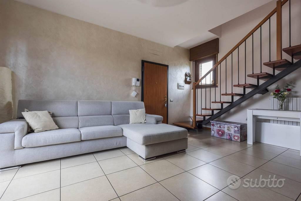 Appartamento – Limbiate, Villaggio dei Fiori, Mombello - Altro