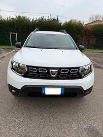 Dacia Duster 1.0 tce - NEOP. - NAV. - 12 MESI DI G