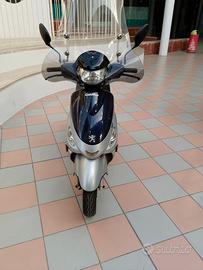 Peugeot V-Clic - 2010