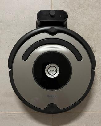 Robot aspirapolvere Roomba 615
