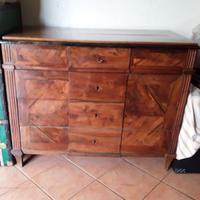 Cassettone 900 stile Luigi XVI, noce massello