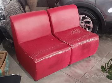 Set 3 poltrone 1 pouf rossi