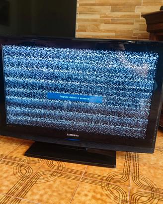 TV Samsung con decoder esterno