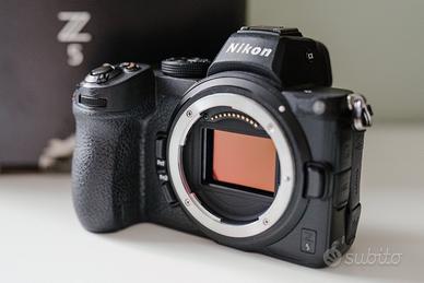 Nikon Z5 fotocamera mirrorless