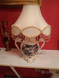 Lume da sala in porcellana stile barocco veneziano