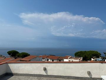 Appartamento duplex baia del Carpino