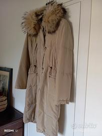Scontatissimo! Parka Max Mara con pelliccia vera.