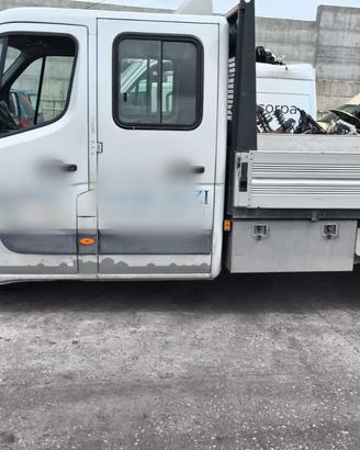 Opel movano.anno 2014 .cambio 6 marce .tipo motore