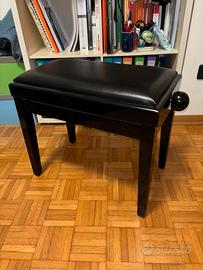 Sgabello per pianoforte