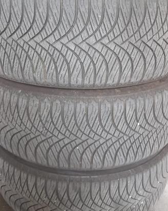 Gomme auto