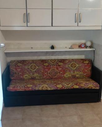 DIVANO LETTO MATRIMONIALE (MIGLIOR OFFERENTE)