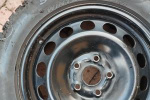 4 cerchi perfetti 5 fori per VW AUDI SEAT + gomme