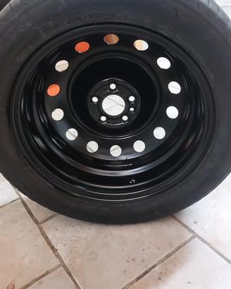 Gomma scorta + cerchione fiat 500L