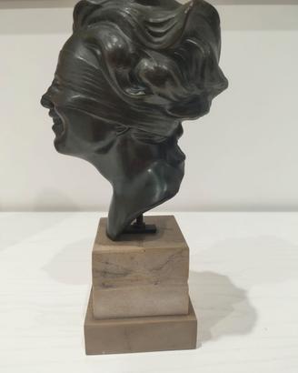 Dea Bendata