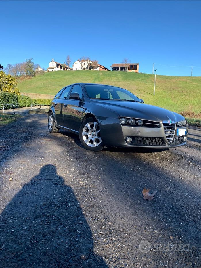 Alfa Romeo 159
