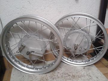 ruote complete motobi