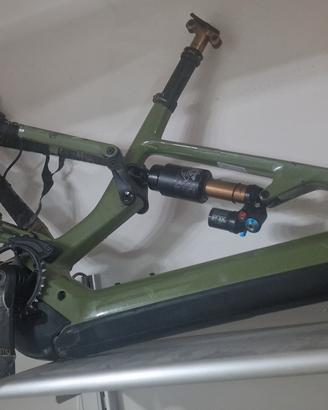 Telaio, Motore e  Batteria Cube Stereo Hybrid 