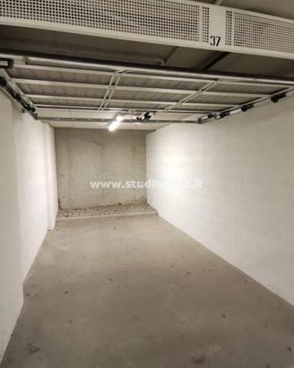 Box / Garage di 18 m² a Rovereto