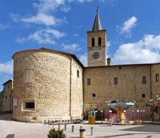 Casa indipendente di 70 m² con 3 locali a Castel R