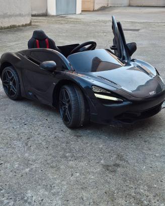 macchina elettrica mclaren con telecomando 
