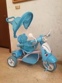 Triciclo a Spinta con Pedali