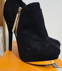 stivaletto basso con tacco