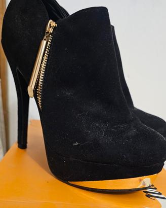 stivaletto basso con tacco