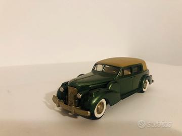 Cadillac V16 1938-40 REXTOYS 1/43 made in portugal