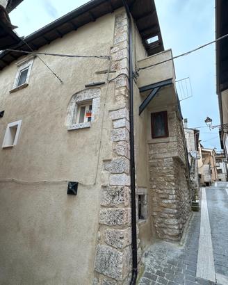 Rustico Castel Di Ieri (AQ)