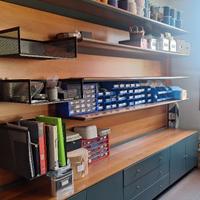 Boiserie di noce con ante laccate 365 x 62 H.232