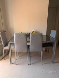 Set tavolo + 4 sedie coordinate in alluminio