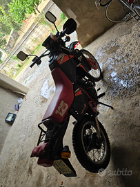 Moto cagiva 125 elefant 2