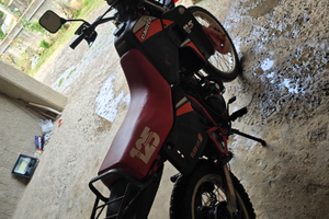 Moto cagiva 125 elefant 2