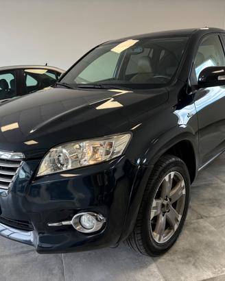 Toyota RAV 4 RAV4 Crossover 2.2 D-4D 150 CV DPF Ex