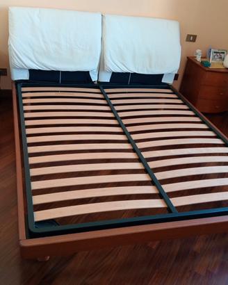 letto matrimoniale con rete a doghe 