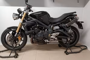 Triumph Street Triple 675