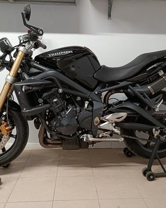 Triumph Street Triple 675