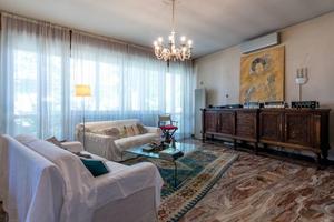 Villa bifamiliare a cattolica centro 1008 mq