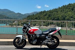Honda cb 1300