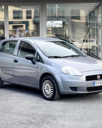 Fiat Punto 1.2 Benzina 69CV E5 Neo - 2013