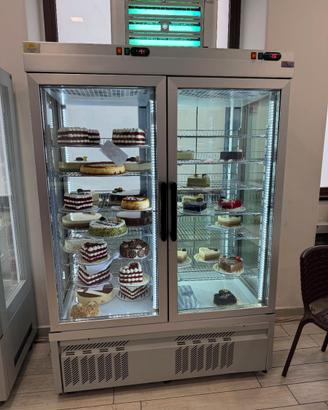 Vetrina Espositiva Torte Pasticceria