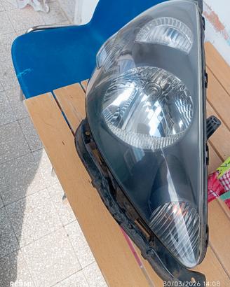 farò anteriore Honda jazz anno dal2000fno 2008