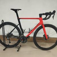 Bici da corsa in carbonio freni a disco