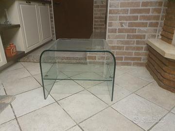 tavolino in vetro "antico"