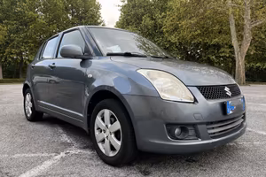 Suzuki Swift 4x4 + Gomme Invernali con cerchioni