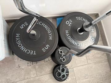 Technogym bilanciere e dischi pesi