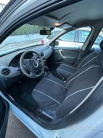 Dacia Sandero GPL 2010