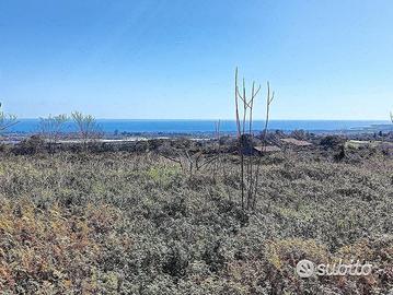 Fiumefreddo "Borgo Valerio" Terreno con ruderi