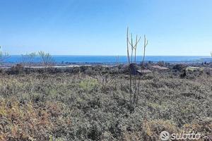 Fiumefreddo "Borgo Valerio" Terreno con ruderi